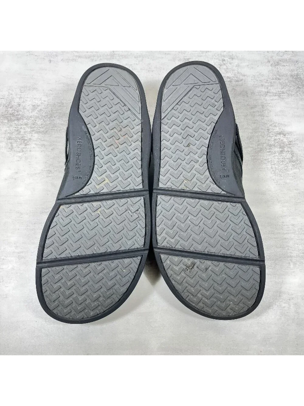 Xero Alston Leather Barefoot Minimalist Shoes - Men's Size 10 - Black